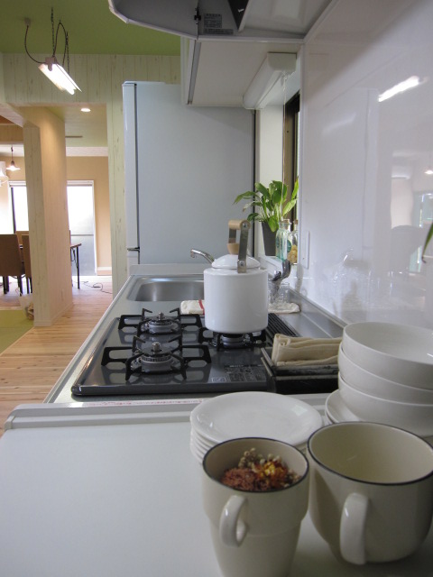 ＼初期費用0円!!になりました／女子学生専用リノベシェアハウス KURUMAZA HOUSE入居募集中